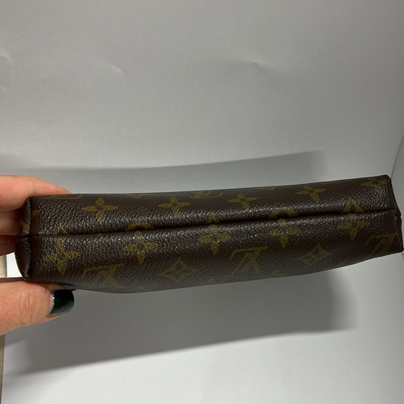 Louis Vuitton The French Company Zip Clutch Pouch 7.75” x 4.75” x 1.5” - Picture 7 of 13